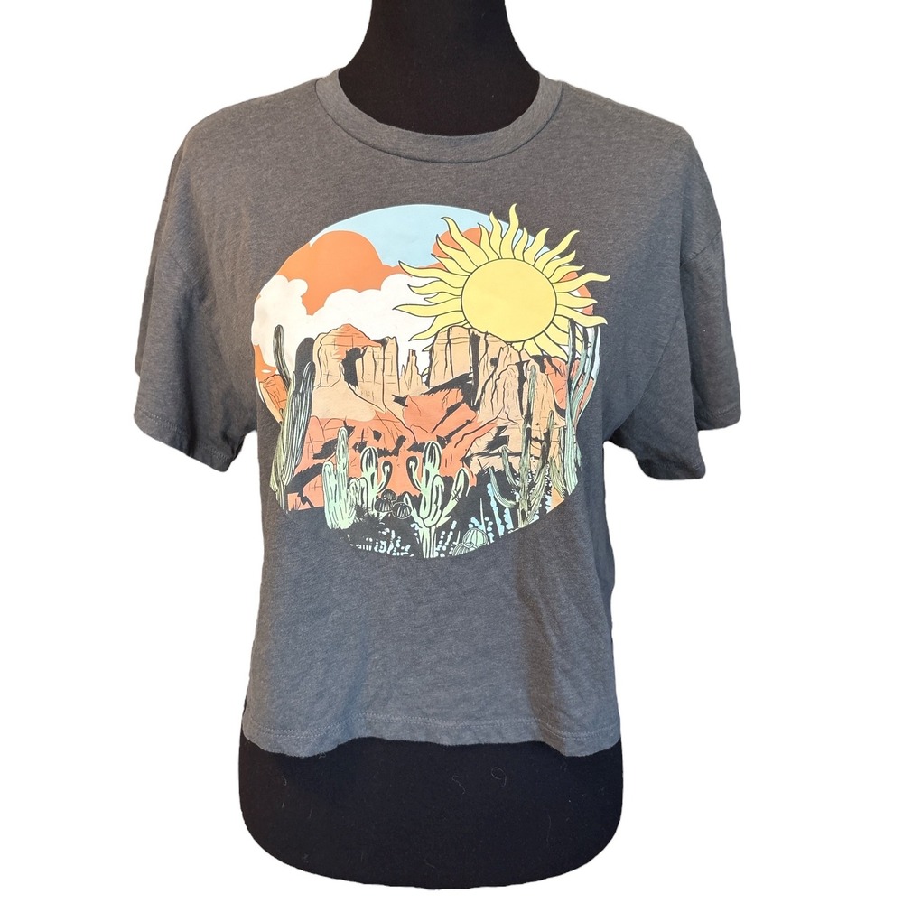 Outlaw Dark Gray Desert Cactus Cropped Graphic T-Shirt,Size Small, Casual Trendy